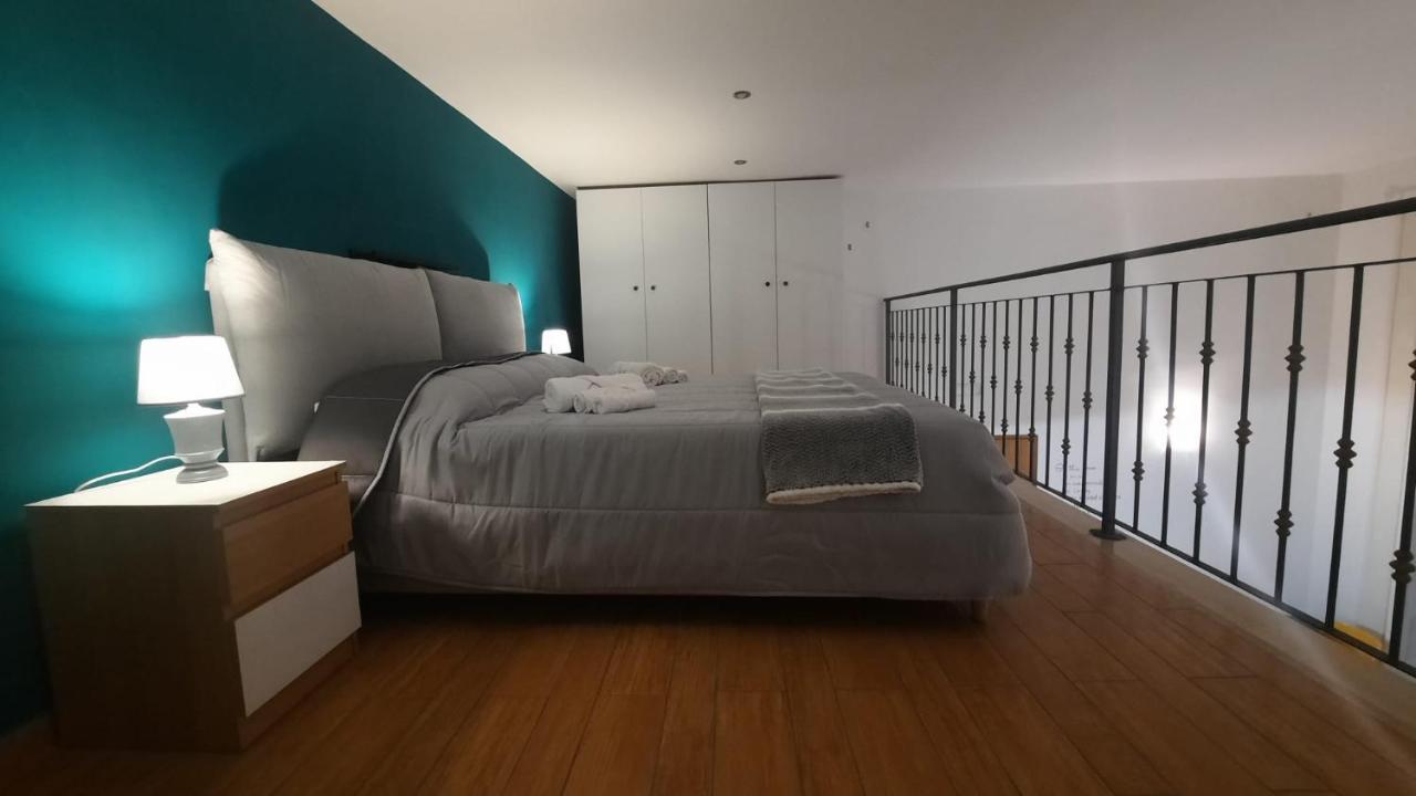 White Home Quartieri Spagnoli نابولي المظهر الخارجي الصورة