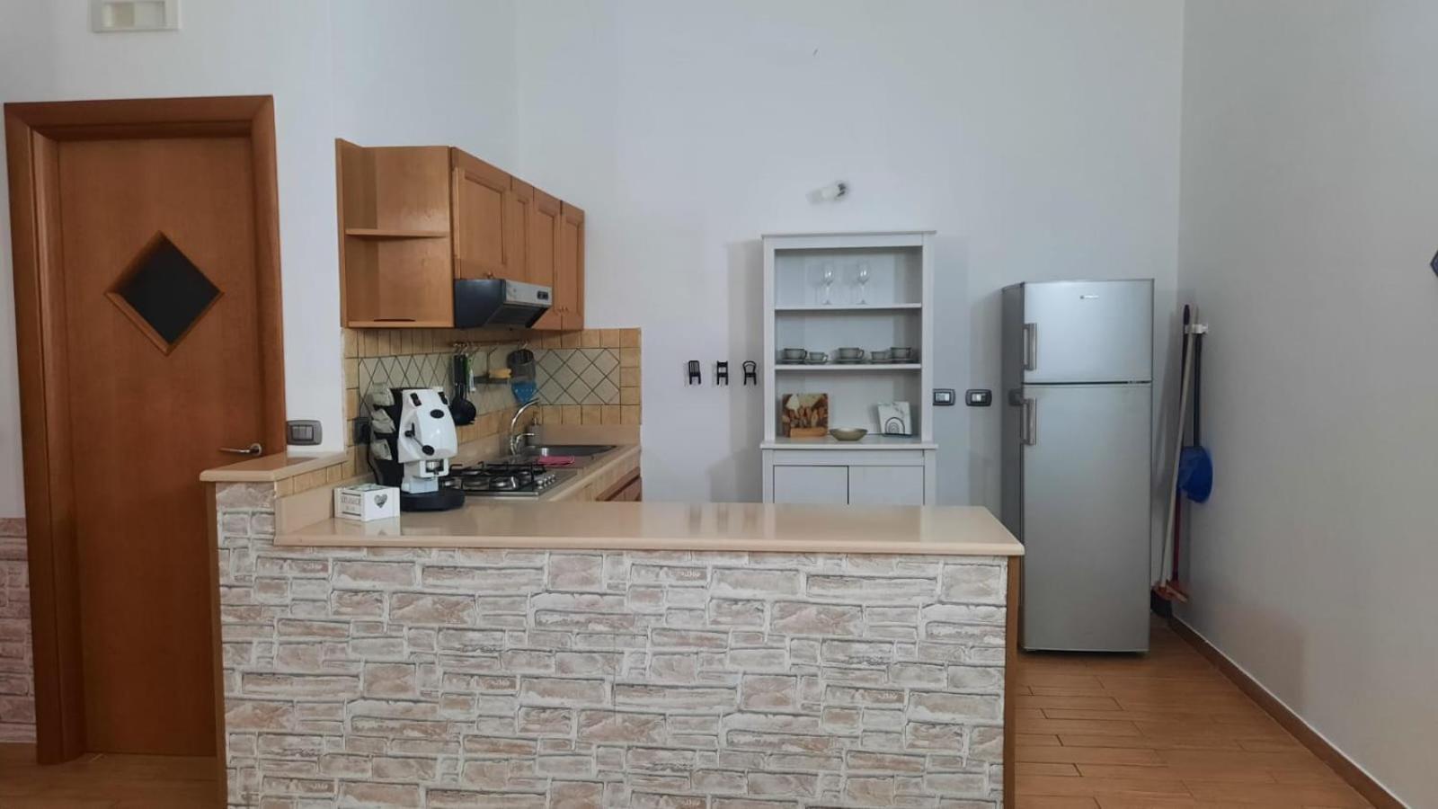 White Home Quartieri Spagnoli نابولي المظهر الخارجي الصورة