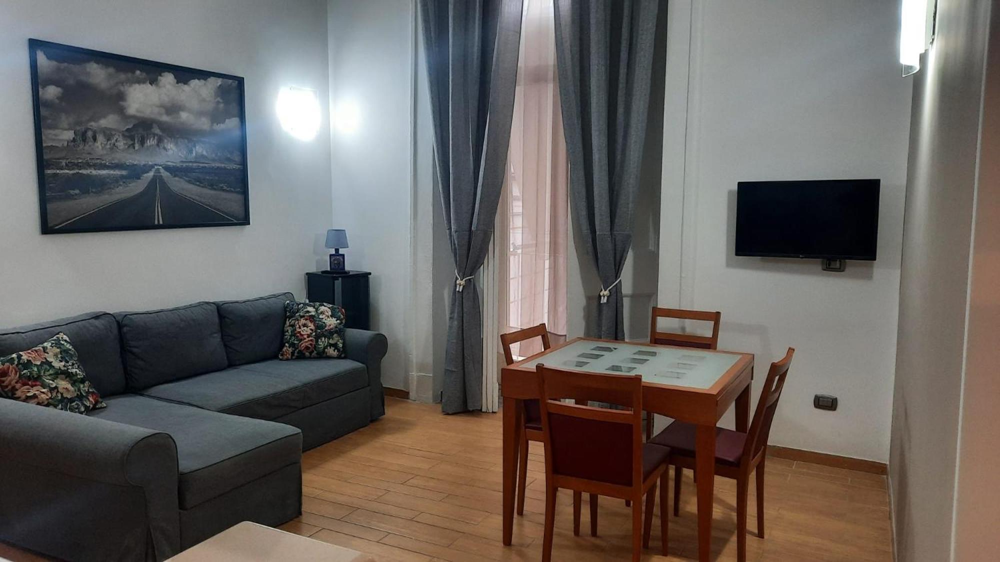 White Home Quartieri Spagnoli نابولي المظهر الخارجي الصورة